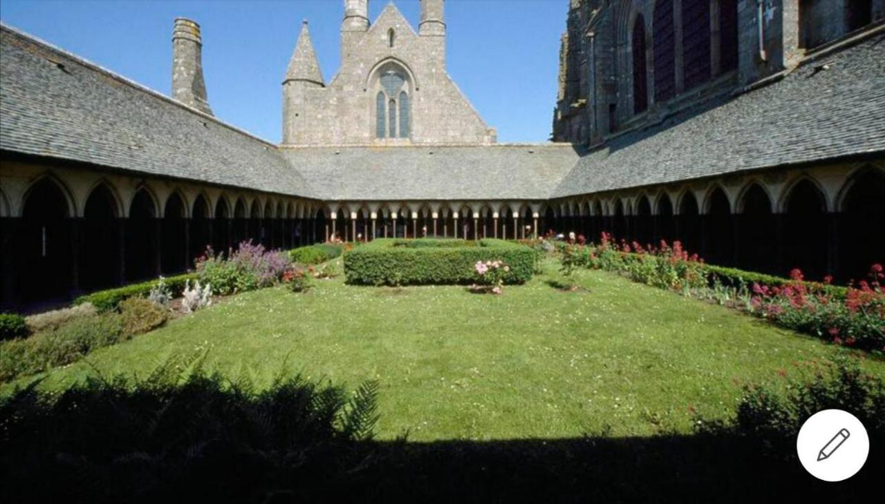 Maison Familiale A 10 Min Du Mont Saint Michel Pontorson Extérieur photo